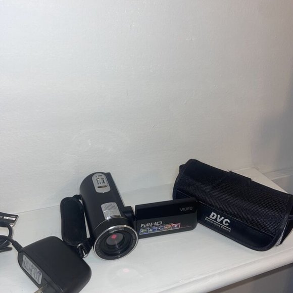 DVC FHD IR 1920X1080P HIGH DEFINITION DIGITAL VIDEO CAMERA 24.0 MEGA PIXELS - Picture 3 of 4